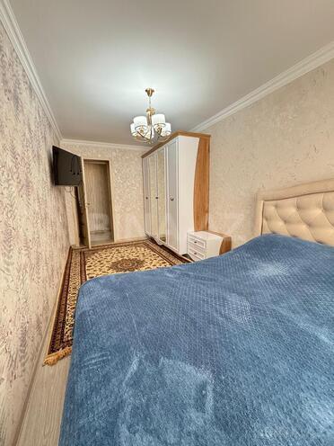 Сдаётся 3-комн. вторичка 80 м², м. Кара Караев, photo 6 from 18