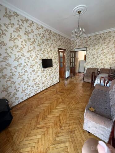 Сдаётся 2-комн. вторичка 55 м², м. Элмляр Академиясы, photo 3 from 9