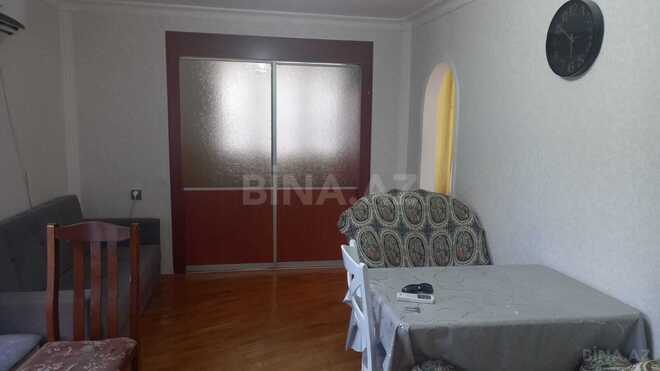 Сдаётся 1-комн. вторичка 40 м², м. Элмляр Академиясы, photo 4 from 10