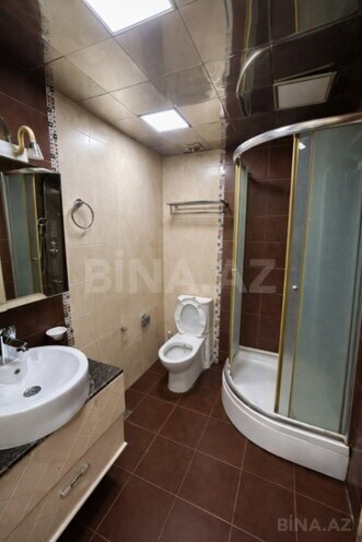 Сдаётся 3-комн. новостройка 130 м², м. 28 мая, photo 18 from 24