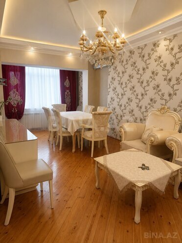 Сдаётся 3-комн. вторичка 80 м², м. 8 ноября, photo 1 from 8