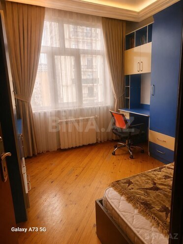 Сдаётся 3-комн. вторичка 80 м², м. 8 ноября, photo 7 from 8