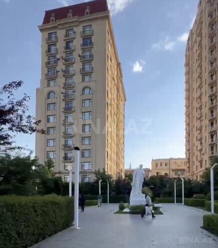 Satılır 3 otaqlı yeni tikili 142 m², 28 May m., photo 1 from 12
