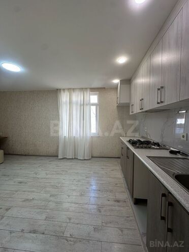 Продаётся 2-комн. вторичка 40 м², м. Элмляр Академиясы, photo 3 from 11