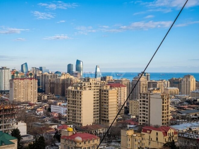 Satılır 4 otaqlı yeni tikili 120 m², Nizami m., photo 1 from 12