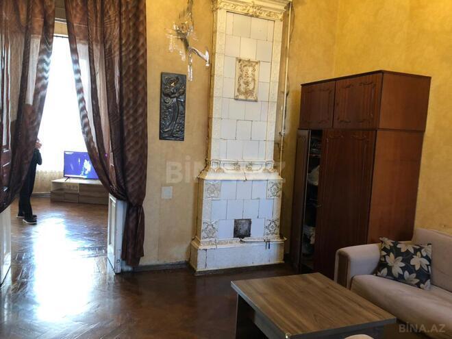 Продаётся 3-комн. вторичка 85 м², м. Низами, photo 12 from 20