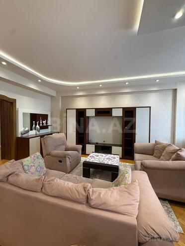 İcarəyə verilir 3 otaqlı yeni tikili 110 m², İnşaatçılar m., photo 12 from 32