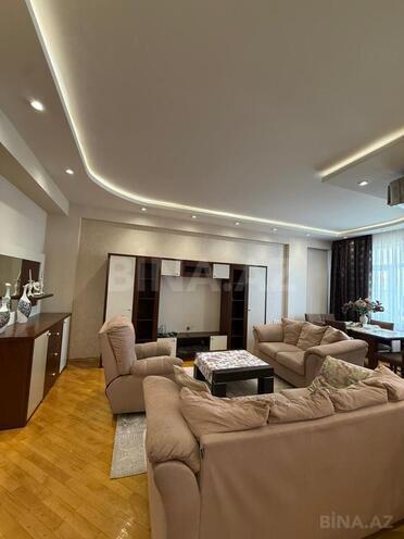 İcarəyə verilir 3 otaqlı yeni tikili 110 m², İnşaatçılar m., photo 16 from 32