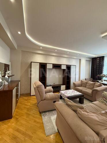 İcarəyə verilir 3 otaqlı yeni tikili 110 m², İnşaatçılar m., photo 3 from 32