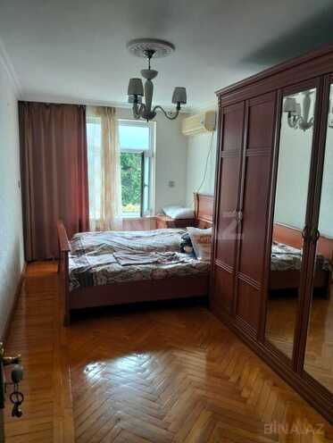 Продаётся 3-комн. вторичка 72 м², м. Элмляр Академиясы, photo 7 from 18