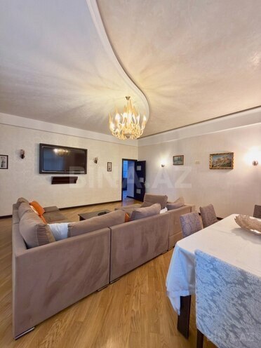 Satılır 3 otaqlı yeni tikili 180 m², Nizami m., photo 4 from 17