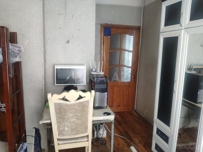 Satılır 3 otaqlı köhnə tikili 55 m², Qara Qarayev m., photo 6 from 14