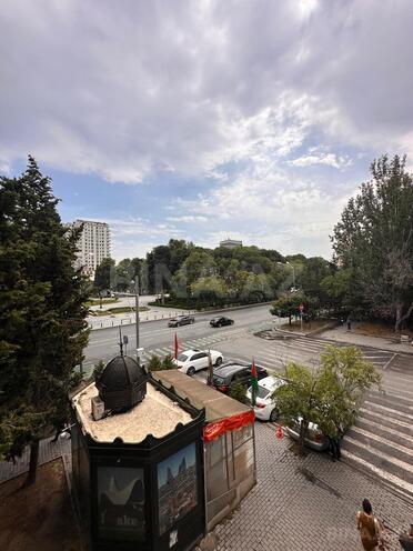 Satılır 1 otaqlı köhnə tikili 35 m², 28 May m., photo 13 from 15