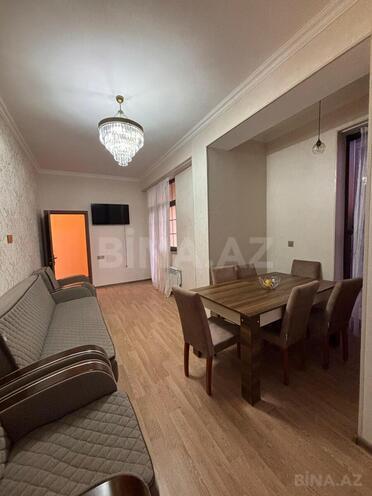 İcarəyə verilir 2 otaqlı yeni tikili 80 m², 28 May m., photo 3 from 18