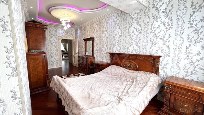 Сдаётся 4-комн. вторичка 172 м², м. Нефтчиляр, photo 10 from 28
