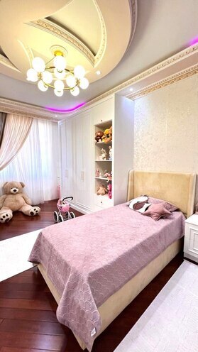 Сдаётся 4-комн. вторичка 172 м², м. Нефтчиляр, photo 4 from 28
