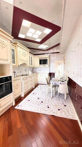 Сдаётся 4-комн. вторичка 172 м², м. Нефтчиляр, photo 18 from 28