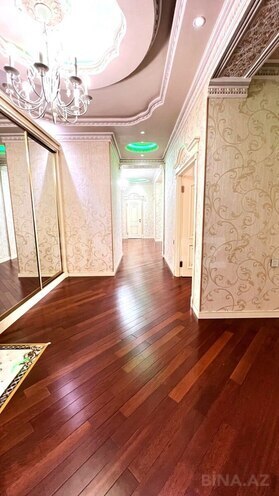 Сдаётся 4-комн. вторичка 172 м², м. Нефтчиляр, photo 23 from 28