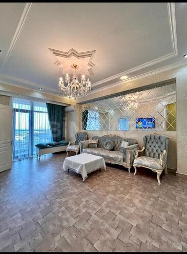 İcarəyə verilir 3 otaqlı yeni tikili 75 m², Bayıl q., photo 1 from 10