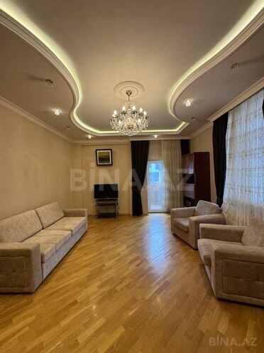 Satılır 3 otaqlı yeni tikili 140 m², İnşaatçılar m., photo 3 from 16