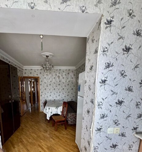 İcarəyə verilir 3 otaqlı köhnə tikili 75 m², Azadlıq Prospekti m., photo 10 from 13