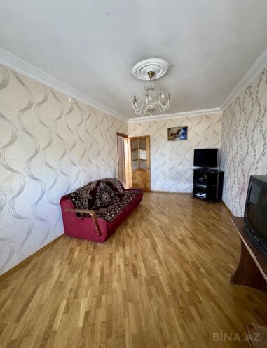 İcarəyə verilir 3 otaqlı köhnə tikili 75 m², Azadlıq Prospekti m., photo 3 from 13