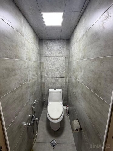 Продаётся 2-комн. вторичка 65 м², м. Ази Асланов, photo 7 from 13