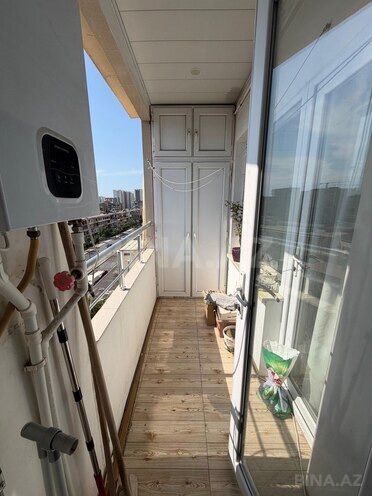 Продаётся 2-комн. вторичка 65 м², м. Ази Асланов, photo 8 from 13