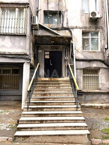 Продаётся 3-комн. вторичка 60 м², Ясамальский р., photo 24 from 28