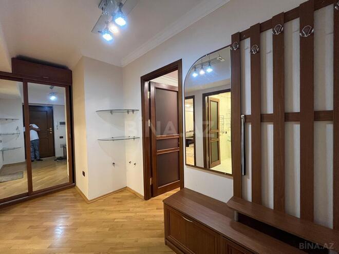Сдаётся 2-комн. вторичка 90 м², Ясамальский р., photo 18 from 24