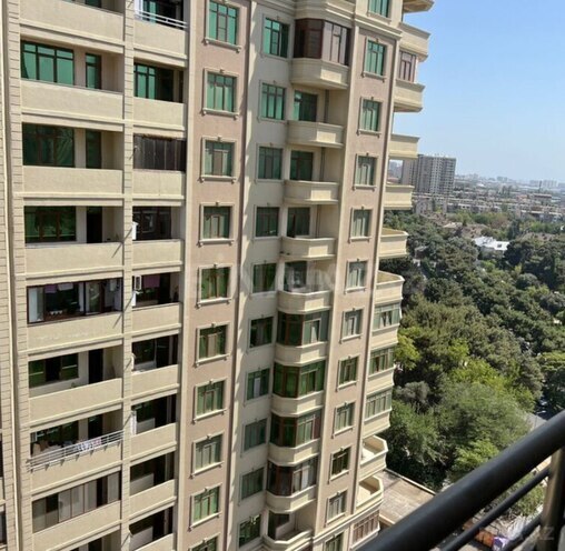 Продаётся 2-комн. новостройка 70 м², м. Кара Караев, photo 5 from 9