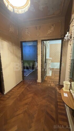 Продаётся 3-комн. вторичка 85 м², м. Ази Асланов, photo 8 from 11