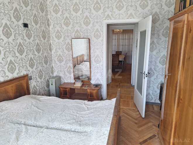 Satılır 2 otaqlı köhnə tikili 50 m², Nərimanov r., photo 7 from 13