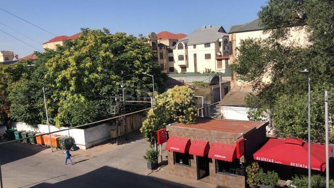 Satılır 2 otaqlı köhnə tikili 62 m², Gənclik m., photo 12 from 13