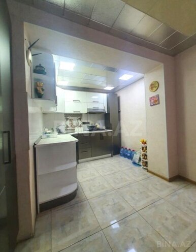 Satılır 3 otaqlı köhnə tikili 75 m², İnşaatçılar m., photo 7 from 12