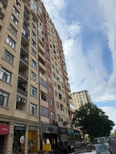 Продаётся 2-комн. новостройка 103 м², м. Элмляр Академиясы, photo 1 from 18
