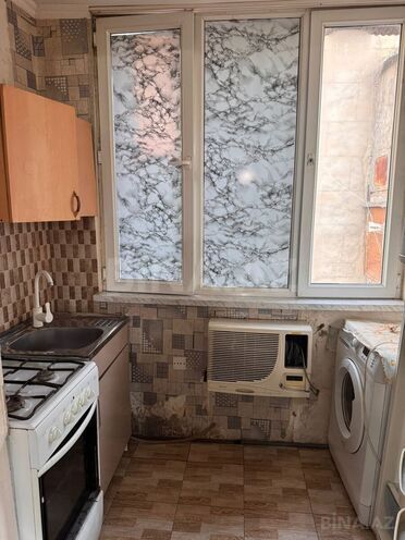 Satılır 2 otaqlı köhnə tikili 40 m², 28 May m., photo 5 from 10