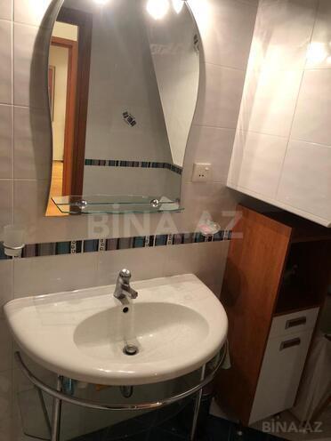 İcarəyə verilir 4 otaqlı köhnə tikili 110 m², Sahil m., photo 19 from 21