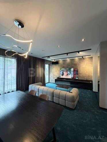 Продаётся 3-комн. новостройка 130 м², м. Элмляр Академиясы, photo 1 from 14