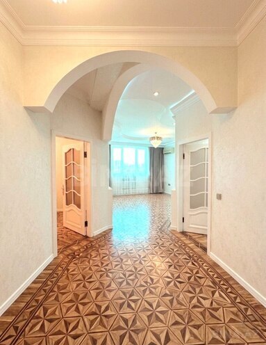 Продаётся 3-комн. новостройка 88 м², м. Элмляр Академиясы, photo 4 from 15