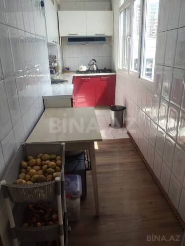 Satılır 3 otaqlı köhnə tikili 65 m², Qara Qarayev m., photo 10 from 14