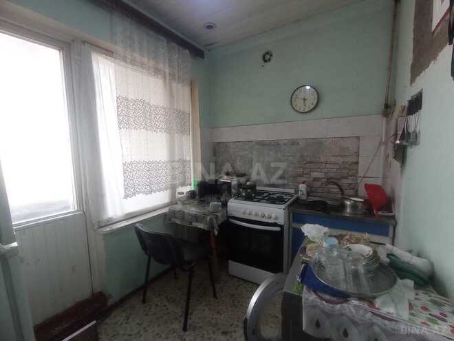 Продаётся 2-комн. вторичка 60 м², Хатаинский р., photo 8 from 15