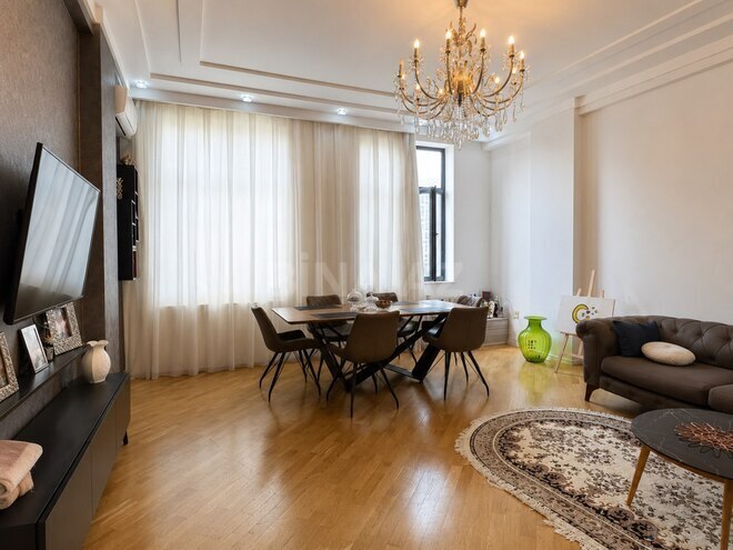 Satılır 3 otaqlı yeni tikili 101 m², İnşaatçılar m., photo 1 from 12