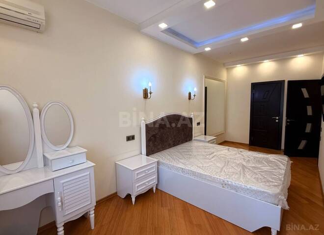 Сдаётся 3-комн. новостройка 123 м², м. Низами, photo 9 from 19