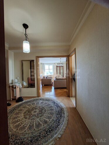 Сдаётся 4-комн. новостройка 140 м², м. Элмляр Академиясы, photo 11 from 17