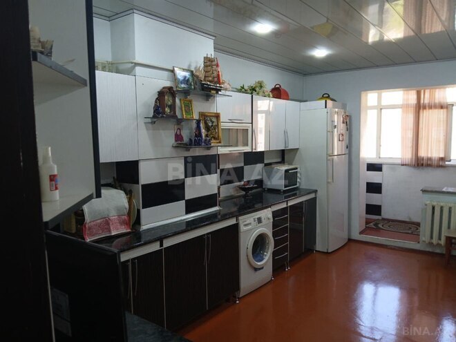 Satılır 4 otaqlı köhnə tikili 98 m², Yeni Günəşli q., photo 10 from 24