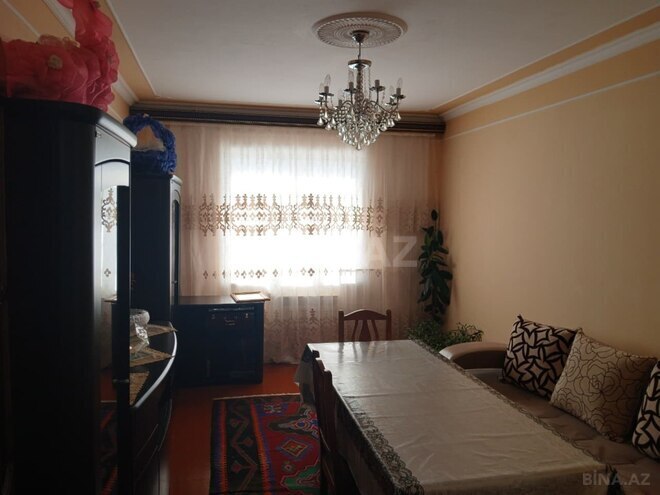 Satılır 4 otaqlı köhnə tikili 98 m², Yeni Günəşli q., photo 3 from 24