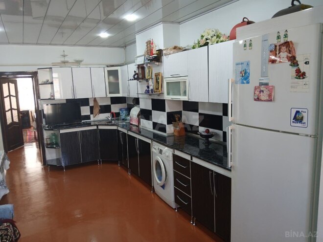 Satılır 4 otaqlı köhnə tikili 98 m², Yeni Günəşli q., photo 7 from 24