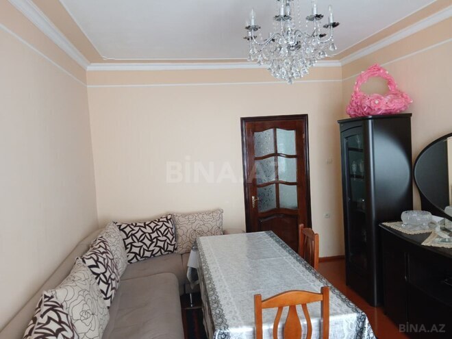 Satılır 4 otaqlı köhnə tikili 98 m², Yeni Günəşli q., photo 4 from 24