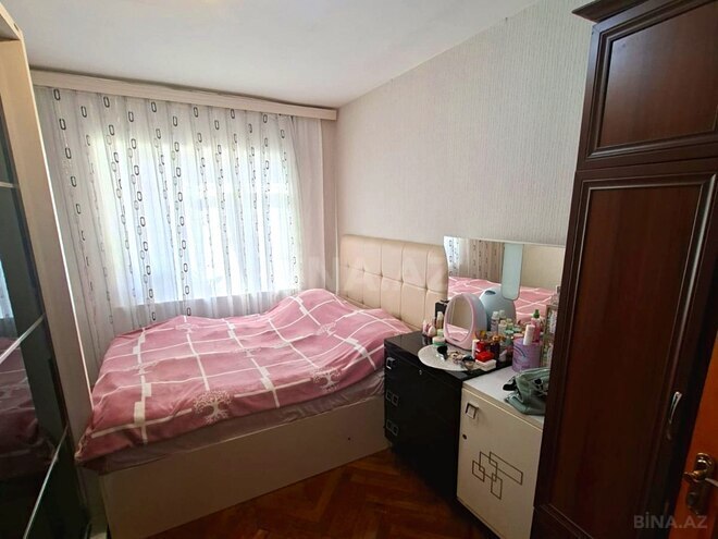 Продаётся 3-комн. вторичка 65 м², м. Нефтчиляр, photo 8 from 28
